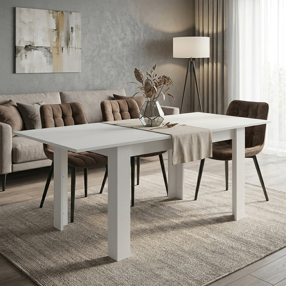 Weißer ausziehbarer Esstisch Lora im hellen Wohn- und Esszimmer